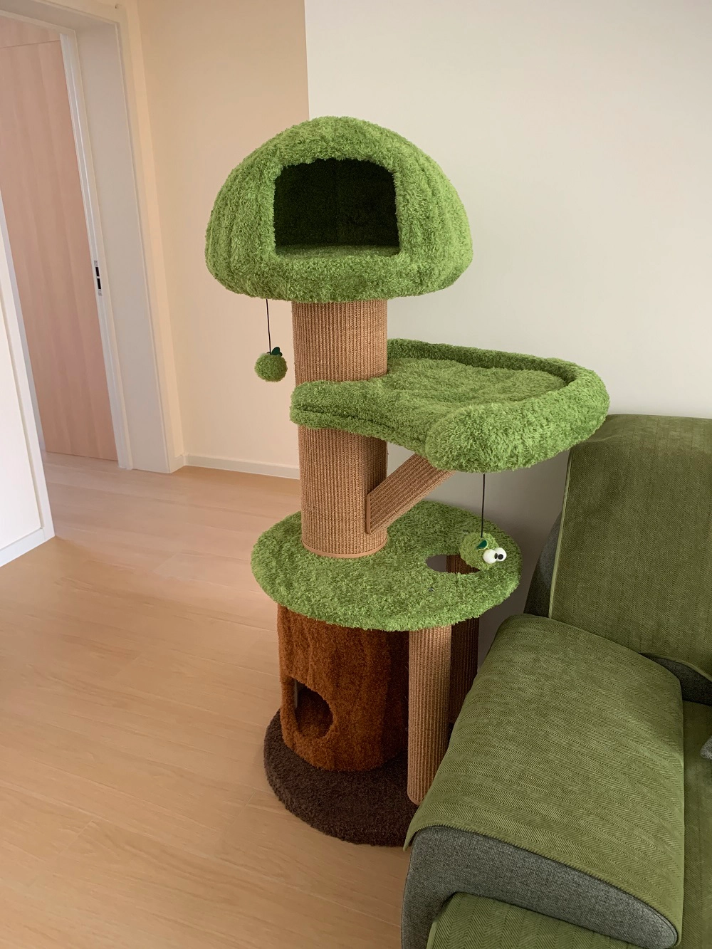 Reviews of Mushroom Cat Tree