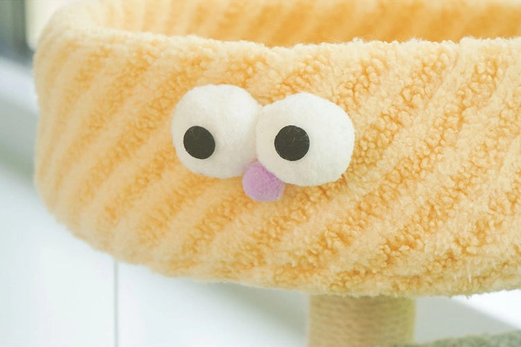 Small Carpet Little Monster Cat Tower - Teddy velvet