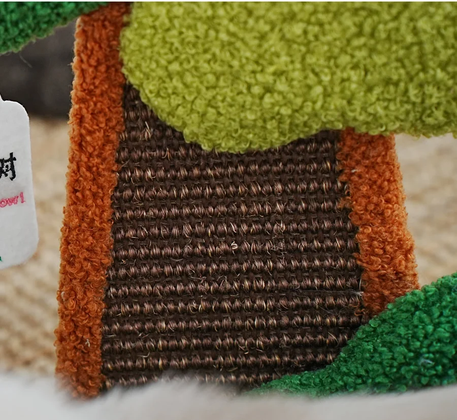 Green Tree-style Carpeted Cat Tree