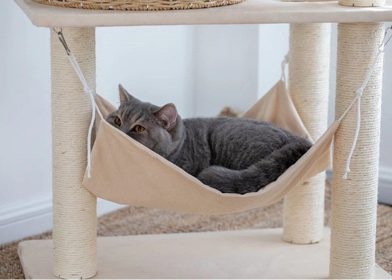 Wicker Cat Tower with Hammock - Feature with a hammock